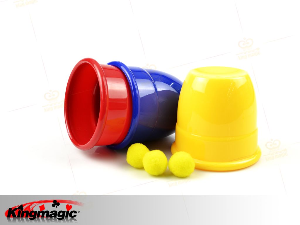 Magic Cups and Balls Plastic (Professional) - Click Image to Close